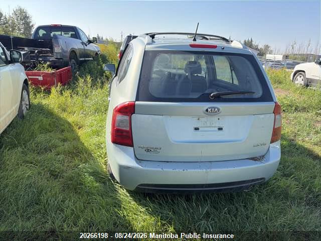 20266198 :رقم المزاد ، KNAFG526877083230 vin ، 2007 Kia Rondo Ex V6 مزاد بيع