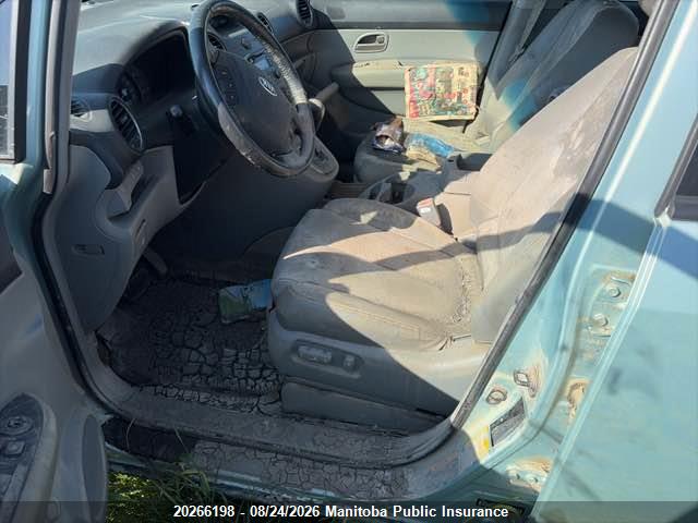 20266198 :رقم المزاد ، KNAFG526877083230 vin ، 2007 Kia Rondo Ex V6 مزاد بيع