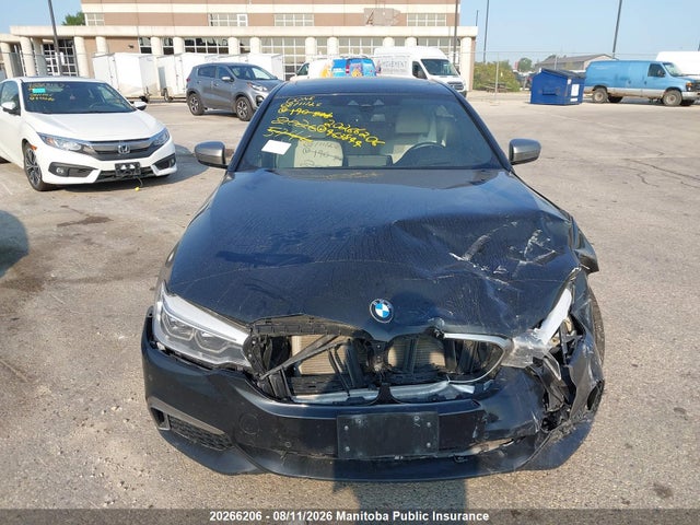 WBAJB9C58JG463844 BMW M550i Xdrive