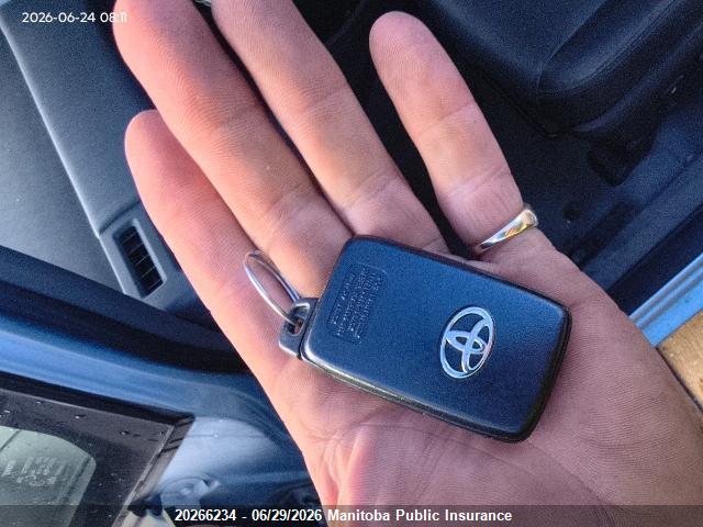 Продажа на аукционе авто 2012 Toyota Prius V, vin: JTDZN3EU7C3151359, номер лота: 20266234