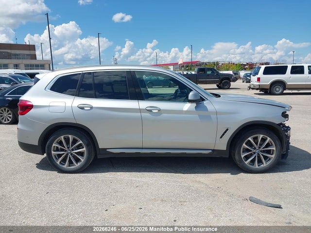 BMW X3 30i 2019 5UXTR9C54KLD96614 Image 13