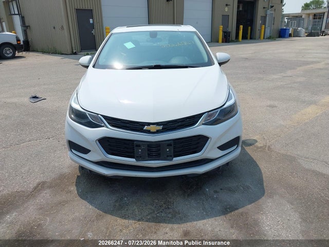 20266247 :رقم المزاد ، 1G1BE5SM0J7226676 vin ، 2018 Chevrolet Cruze Lt Turbo مزاد بيع