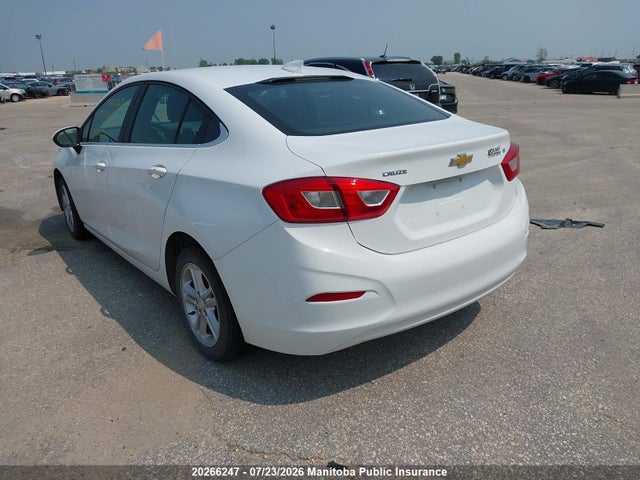 20266247 :رقم المزاد ، 1G1BE5SM0J7226676 vin ، 2018 Chevrolet Cruze Lt Turbo مزاد بيع