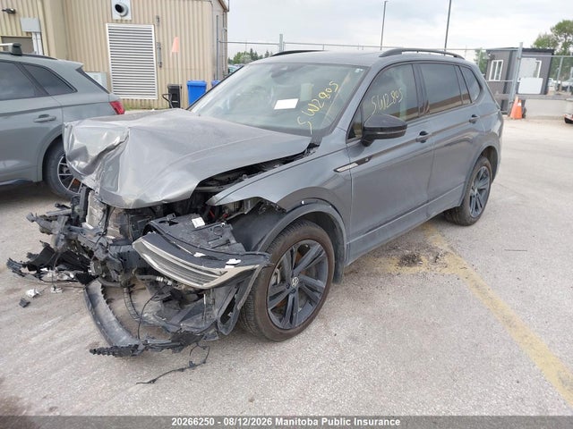 2023 Volkswagen Tiguan Comfortline 2.0 Tsi მანქანა იყიდება აუქციონზე, vin: 3VV8B7AX1PM105186, აუქციონის ნომერი: 20266250