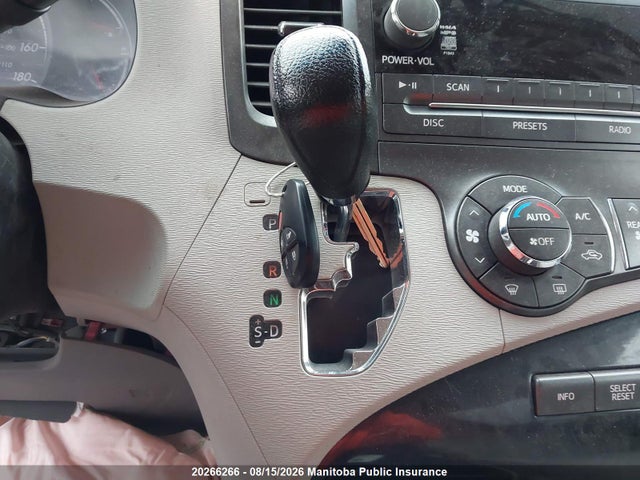 Toyota Sienna Le V6 2014 5TDKK3DC0ES486175 Image 11