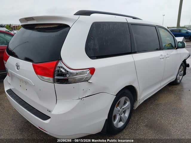 Toyota Sienna Le V6 2014 5TDKK3DC0ES486175 Image 18