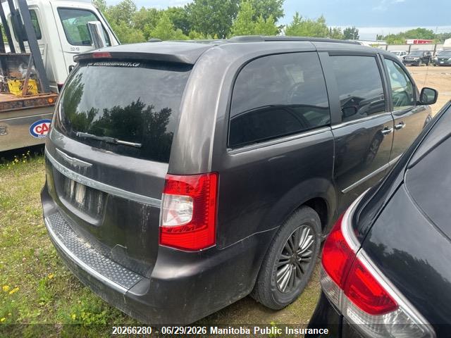 20266280 :رقم المزاد ، 2C4RC1CG9GR263682 vin ، 2016 Chrysler Town & Country Touring مزاد بيع