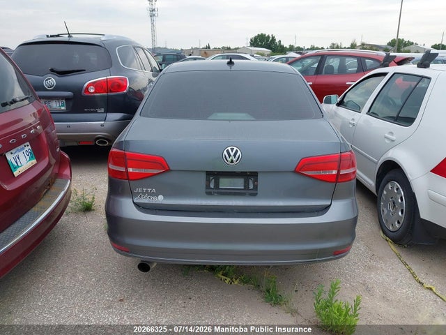 2015 Volkswagen Jetta 2.0 მანქანა იყიდება აუქციონზე, vin: 3VW2K7AJ0FM257391, აუქციონის ნომერი: 20266325