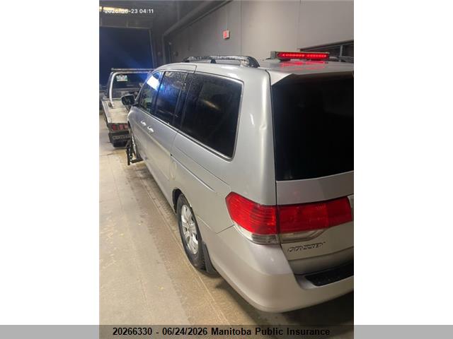 20266330 :رقم المزاد ، 5FNRL3H58AB501303 vin ، 2010 Honda Odyssey Se مزاد بيع