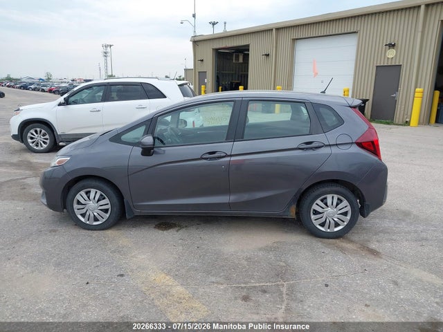 Продажа на аукционе авто 2016 Honda Fit Lx, vin: 3HGGK5H52GM109218, номер лота: 20266333