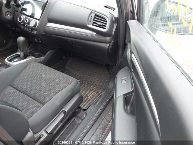 Продажа на аукционе авто 2016 Honda Fit Lx, vin: 3HGGK5H52GM109218, номер лота: 20266333