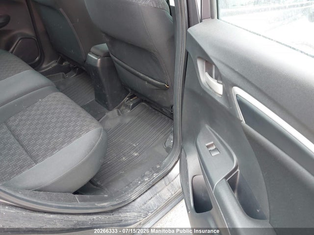 Продажа на аукционе авто 2016 Honda Fit Lx, vin: 3HGGK5H52GM109218, номер лота: 20266333