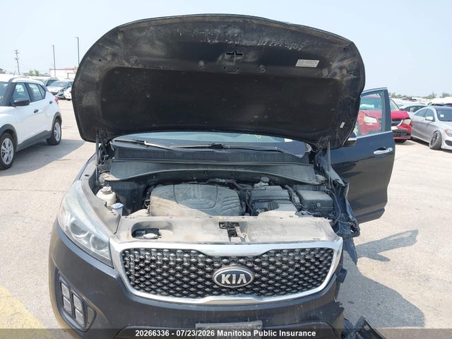 20266336 :رقم المزاد ، 5XYPKDA53HG281131 vin ، 2017 Kia Sorento Sx V6 مزاد بيع