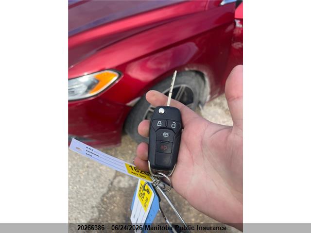 2015 Ford Fusion Se მანქანა იყიდება აუქციონზე, vin: 3FA6P0HD4FR240583, აუქციონის ნომერი: 20266386