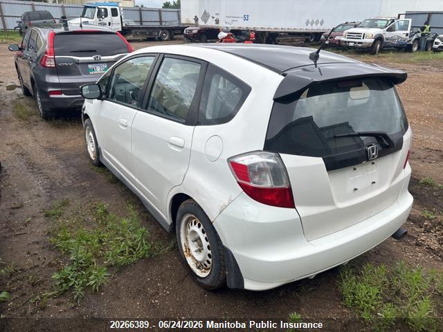 20266389 :رقم المزاد ، LUCGE8H55D3004124 vin ، 2013 Honda Fit Lx مزاد بيع