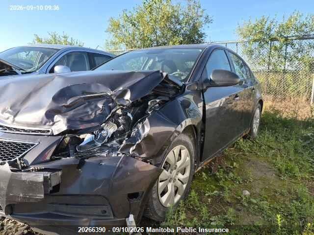 Chevrolet CRUZE LS 2014 1G1PM5SH1E7140441 Image 2