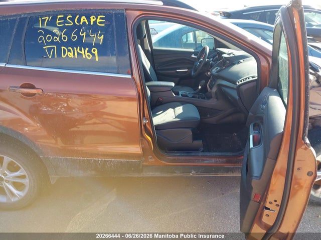 Ford ESCAPE S 2017 1FMCU9GD2HUD21469 Image 5