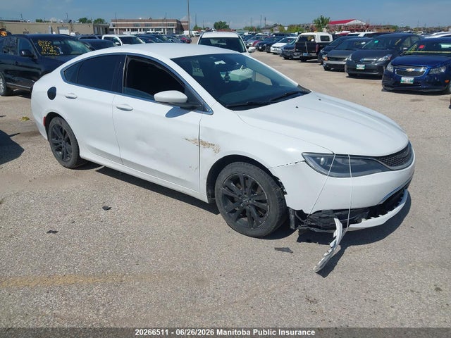 Chrysler 200 Limited V6 2015 1C3CCCAG7FN525655 main image
