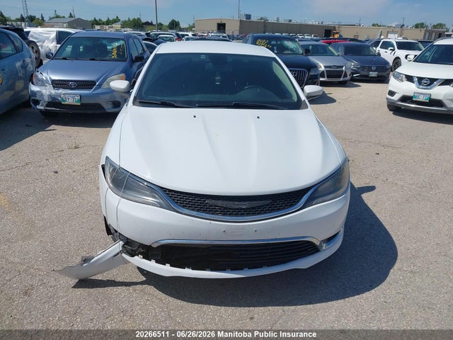 Chrysler 200 Limited V6 2015 1C3CCCAG7FN525655 Image 12