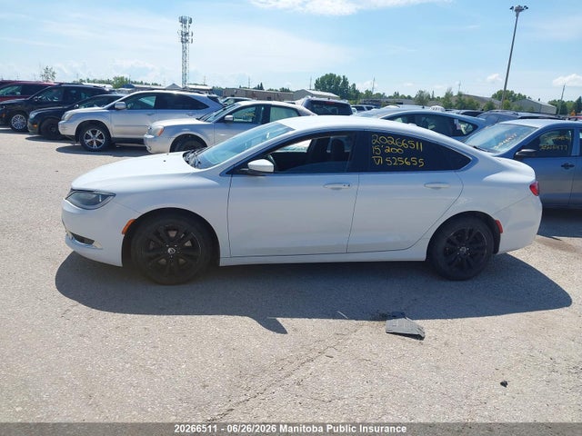 Chrysler 200 Limited V6 2015 1C3CCCAG7FN525655 Image 14