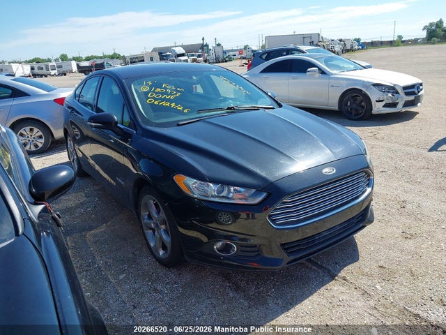 2014 Ford Fusion Se Hybrid მანქანა იყიდება აუქციონზე, vin: 3FA6P0LU4ER180973, აუქციონის ნომერი: 20266520