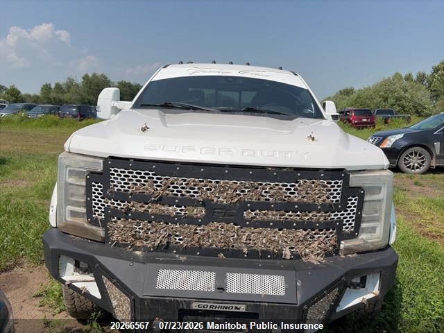 2017 Ford F350 Sd Platinum Crew Cab მანქანა იყიდება აუქციონზე, vin: 1FT8W3BT9HEE39013, აუქციონის ნომერი: 20266567