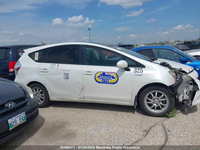 Продаж на аукціоні авто 2012 Toyota Prius V, vin: JTDZN3EU3C3163945, номер лоту: 20266577