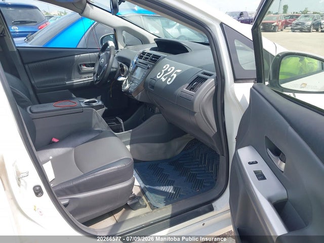 Продаж на аукціоні авто 2012 Toyota Prius V, vin: JTDZN3EU3C3163945, номер лоту: 20266577