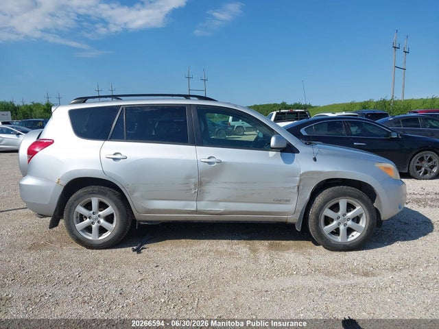 2007 Toyota Rav4 Limited მანქანა იყიდება აუქციონზე, vin: JTMBD31V475053645, აუქციონის ნომერი: 20266594