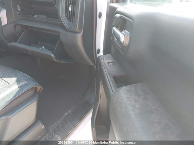 20266595 :رقم المزاد ، 1GCPDBEK8NZ594252 vin ، 2022 Chevrolet Silverado 1500 Custom Crew Cab مزاد بيع