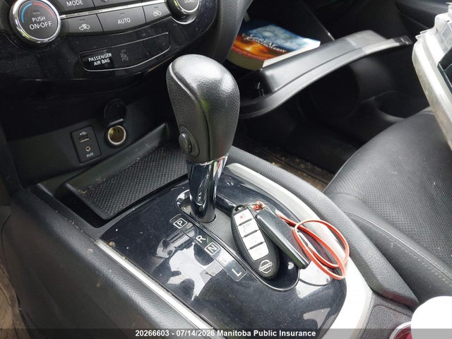 Продаж на аукціоні авто 2014 Nissan Rogue Sl, vin: 5N1AT2MV5EC832853, номер лоту: 20266603
