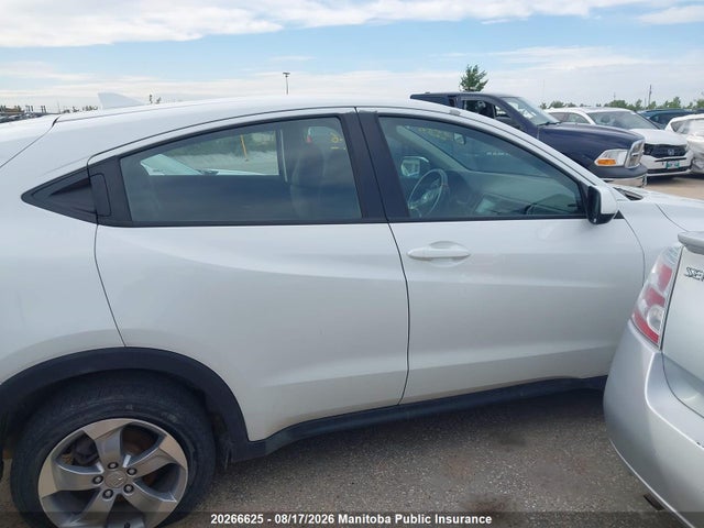 3CZRU6H35HM108016 Honda HR-V LX