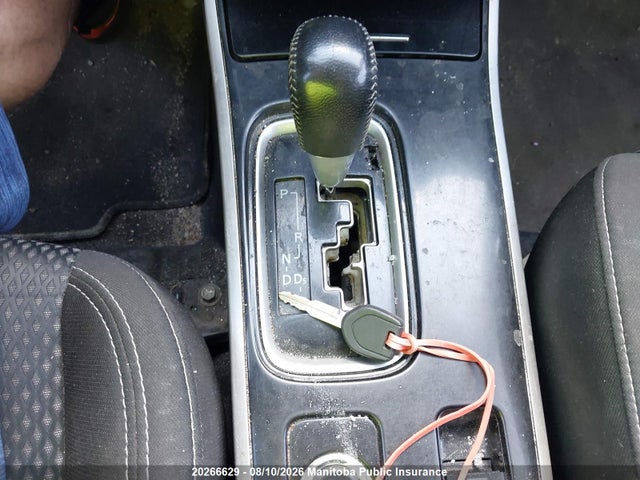 20266629 :رقم المزاد ، JA4AZ2A32LZ605372 vin ، 2020 Mitsubishi Outlander Es مزاد بيع
