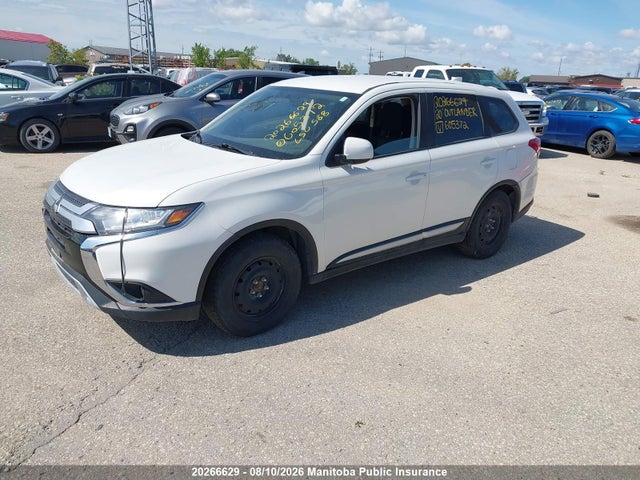 20266629 :رقم المزاد ، JA4AZ2A32LZ605372 vin ، 2020 Mitsubishi Outlander Es مزاد بيع