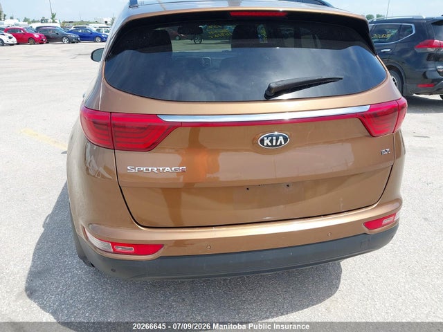 KIA Sportage Ex 2018 KNDPNCAC7J7330754 Image 17