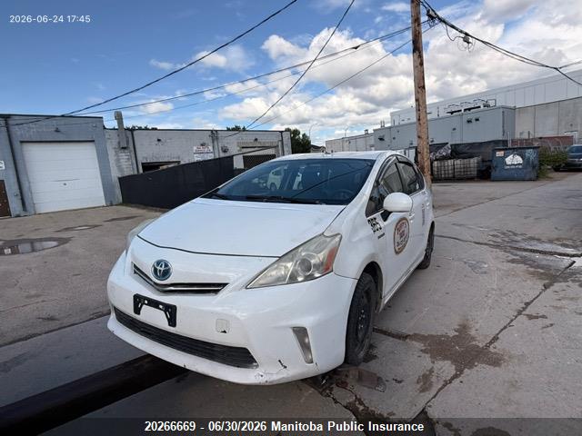 20266669 :رقم المزاد ، JTDZN3EU2D3229063 vin ، 2013 Toyota Prius V مزاد بيع