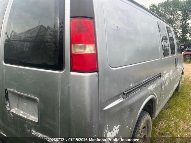 Aukcja sprzedaży 2005 Chevrolet Express 2500 Cargo Van, vin: 1GCGG25V151179189, numer aukcji: 20266732