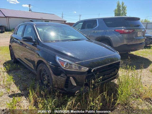 Продаж на аукціоні авто 2018 Hyundai Elantra Gt Gl, vin: KMHH35LE0JU035397, номер лоту: 20266745