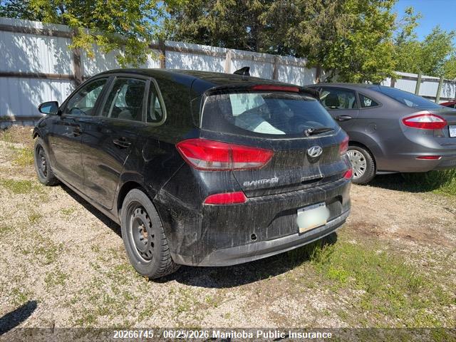 Продаж на аукціоні авто 2018 Hyundai Elantra Gt Gl, vin: KMHH35LE0JU035397, номер лоту: 20266745