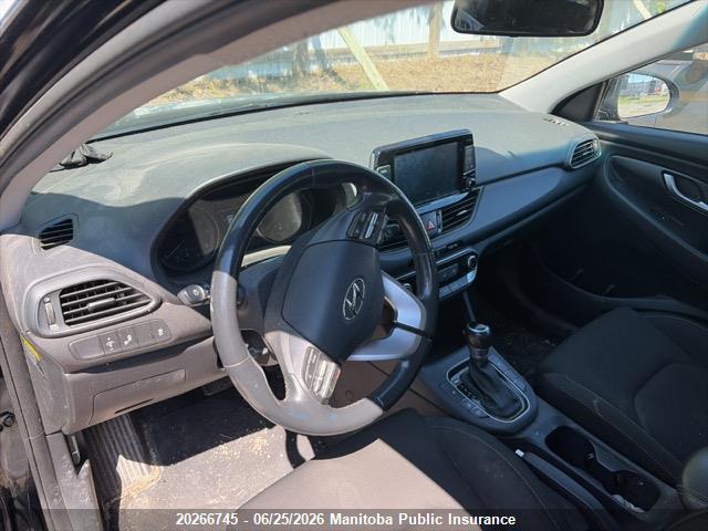 Продаж на аукціоні авто 2018 Hyundai Elantra Gt Gl, vin: KMHH35LE0JU035397, номер лоту: 20266745