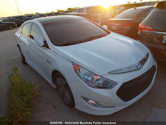 Hyundai Sonata Limited Hybrid 2015 KMHEC4A49FA135952 головне зображення