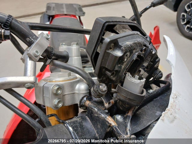 20266795 :رقم المزاد ، MLHMD4421J5100862 vin ، 2018 Honda Crf 250l مزاد بيع