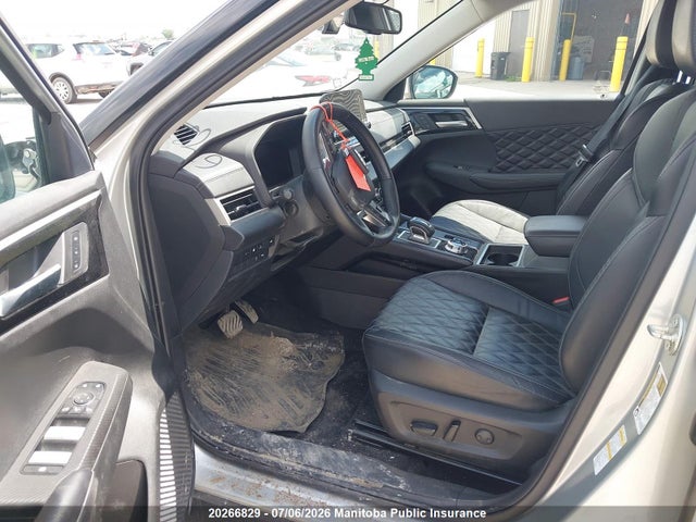 Продажа на аукционе авто 2023 Mitsubishi Outlander Sel Hybrid, vin: JA4T5UA94PZ603715, номер лота: 20266829