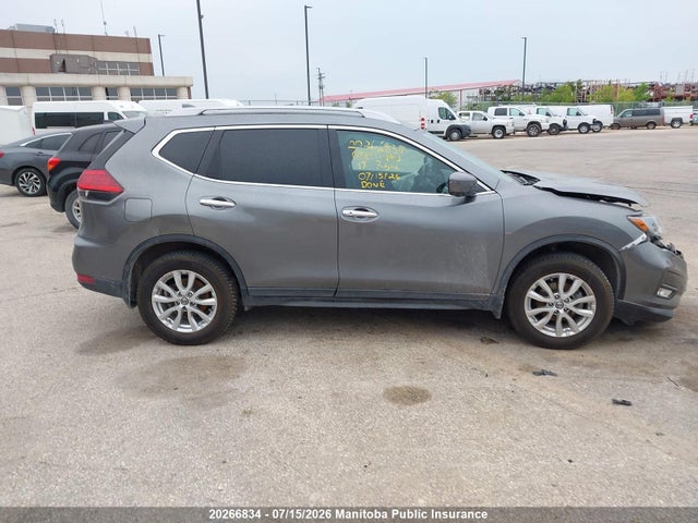 Nissan ROGUE SV 2017 5N1AT2MV5HC890143 Image 13