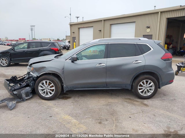 Nissan ROGUE SV 2017 5N1AT2MV5HC890143 Image 14