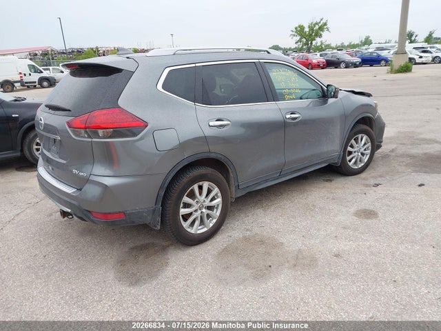 Nissan ROGUE SV 2017 5N1AT2MV5HC890143 Image 4