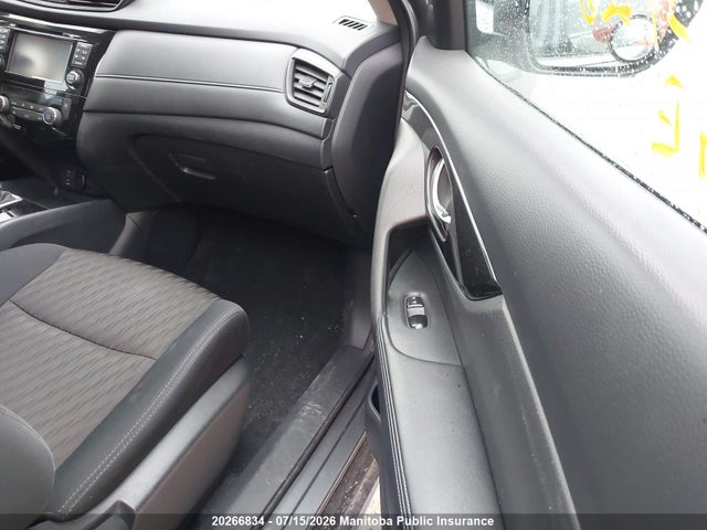 Nissan ROGUE SV 2017 5N1AT2MV5HC890143 Image 5