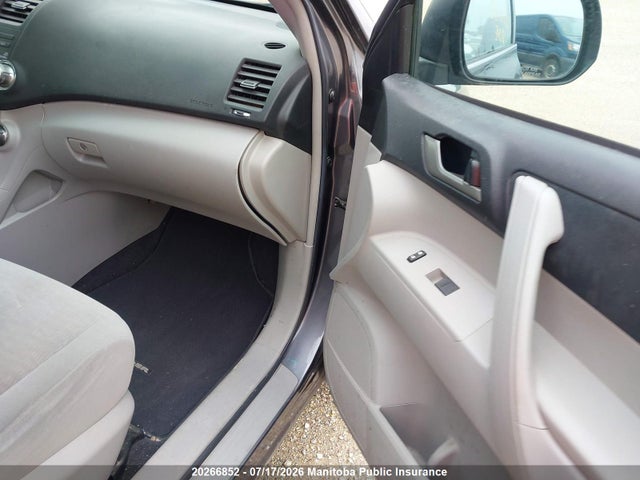 Aukcja sprzedaży 2012 Toyota Highlander V6, vin: 5TDBK3EH1CS142992, numer aukcji: 20266852