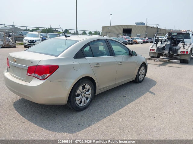 20266866 :رقم المزاد ، 1G1PC5SB5E7142630 vin ، 2014 Chevrolet Cruze Lt Turbo مزاد بيع