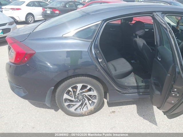 Продаж на аукціоні авто 2019 Honda Civic Ex, vin: 2HGFC2F79KH019616, номер лоту: 20266902